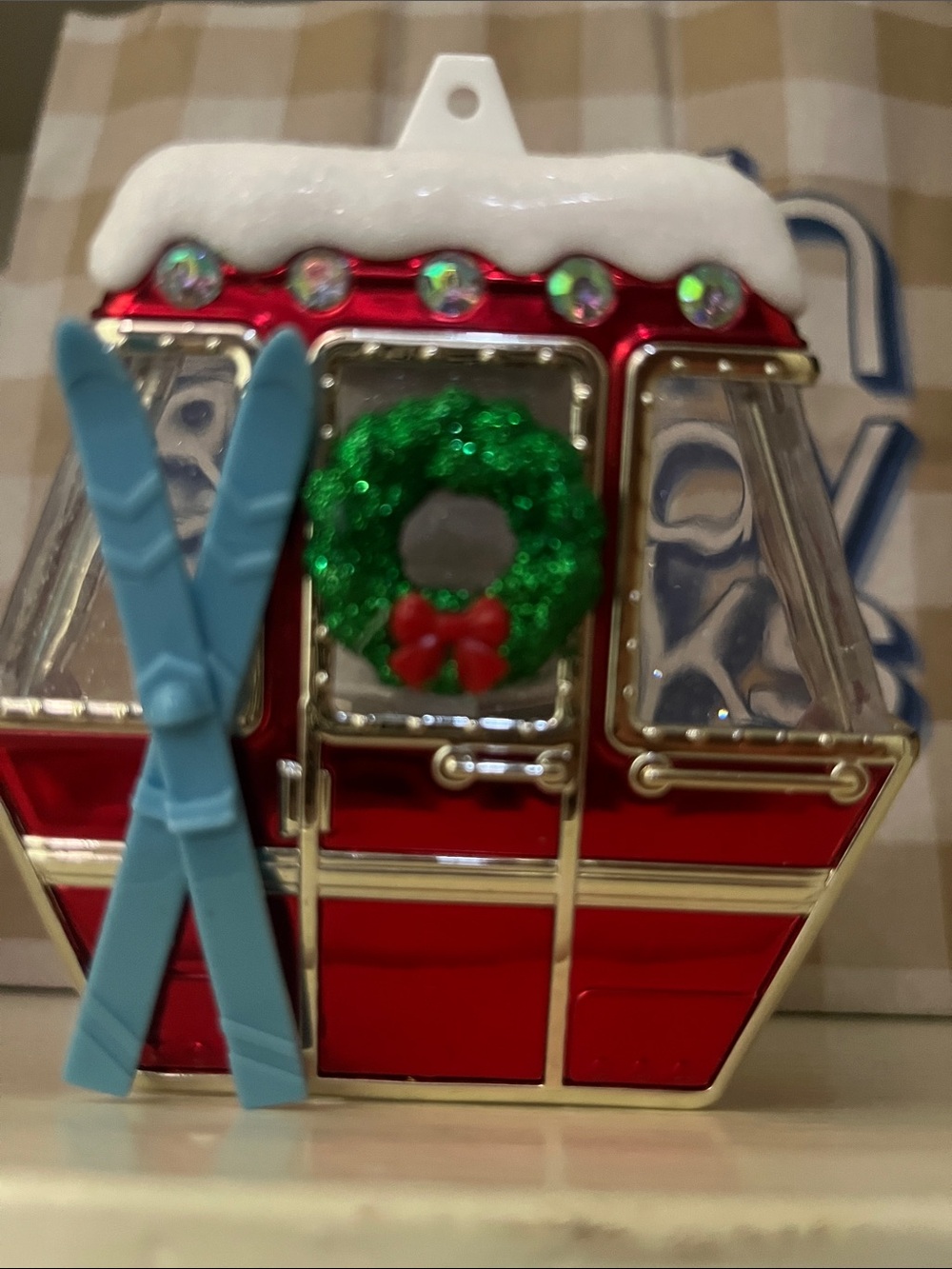 Bath & Body Works Red Gondola wall flower  Green Wreath night light
